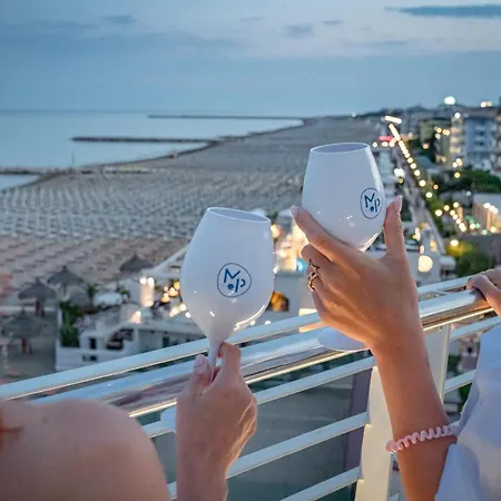 Marco Polo Hotel 3*