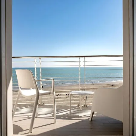 Marco Polo Hotel 3*